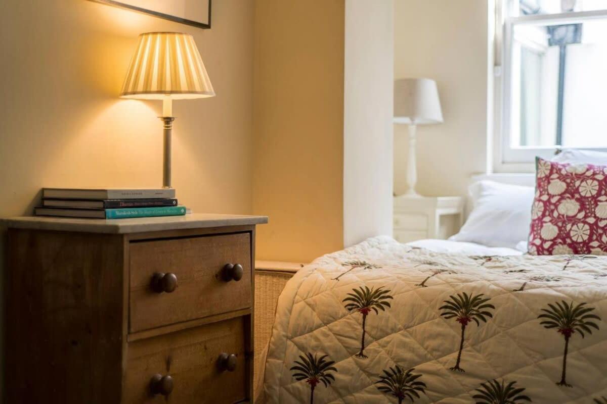 Delightful 2 Bed In Notting Hill - 5 Min From Tube Apartment London Luaran gambar
